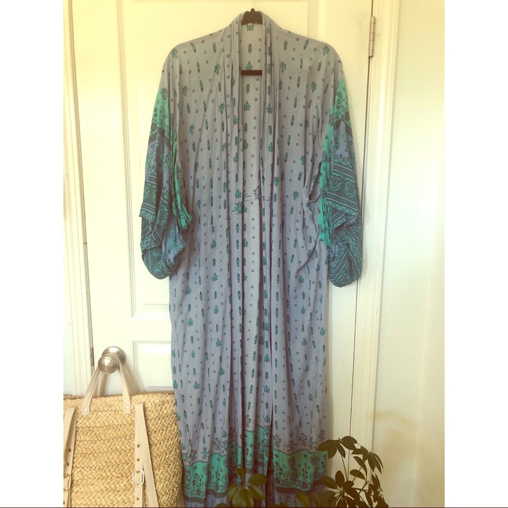 Spell & The Gypsy Collective Kimono